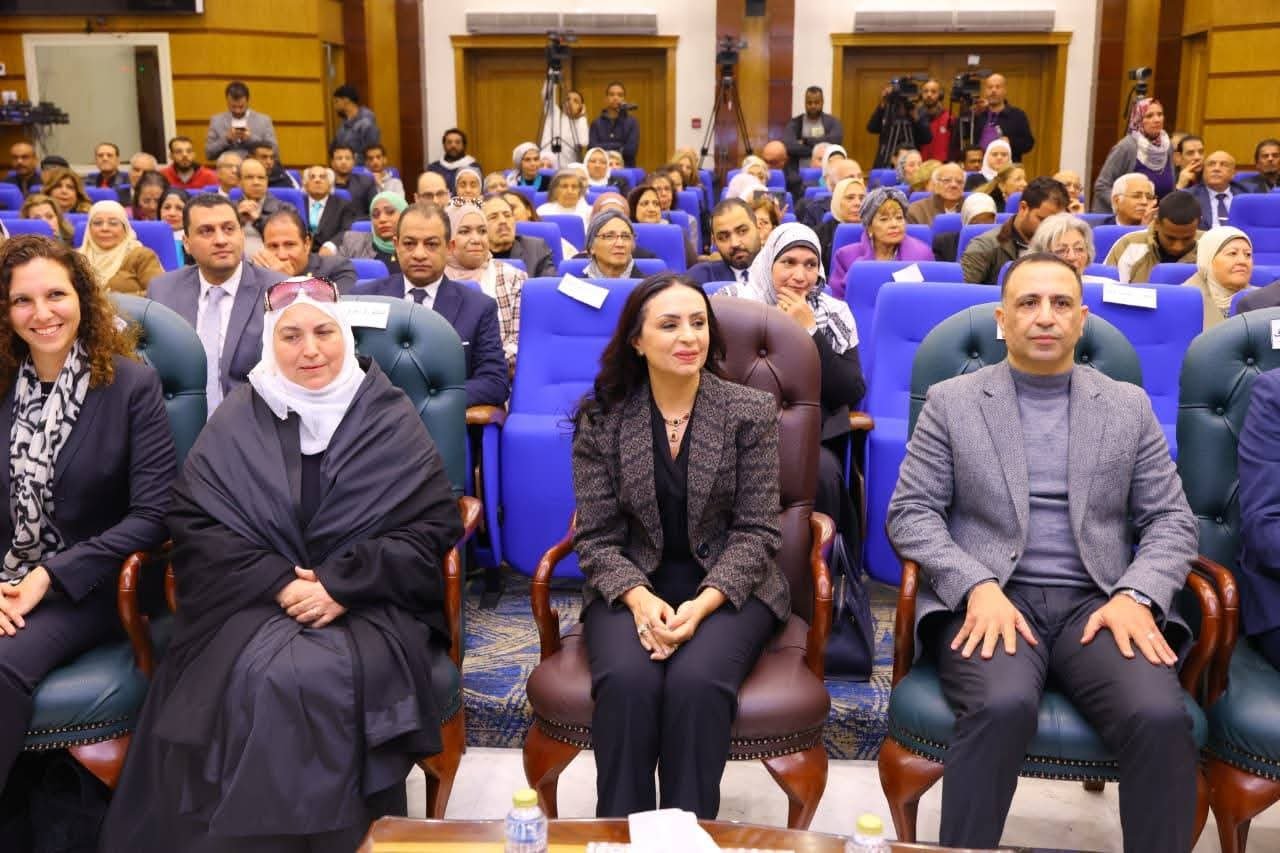 وزيرة التضامن الاجتماعي تشهد الاحتفال باليوم العربي لكبار السن .. وتكرم عددًا من الرواد تقديرًا لمجهوداتهم