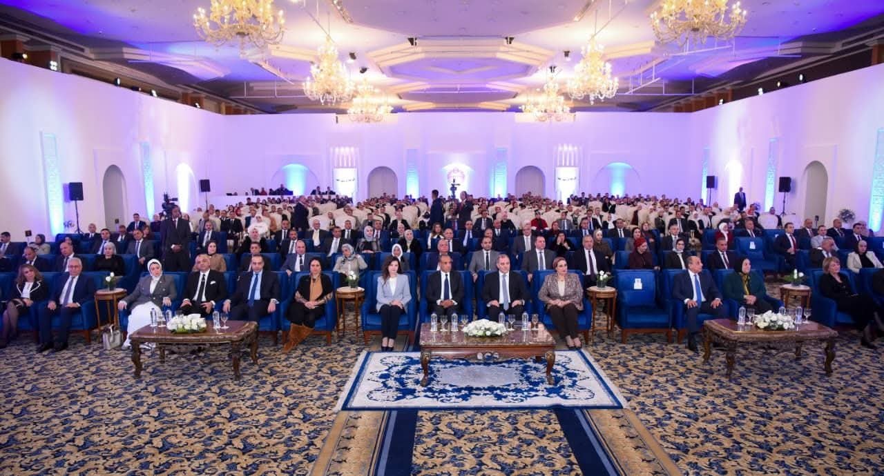 وزير الخارجية يشارك في ندوة تثقيفية بالقوات الجوية