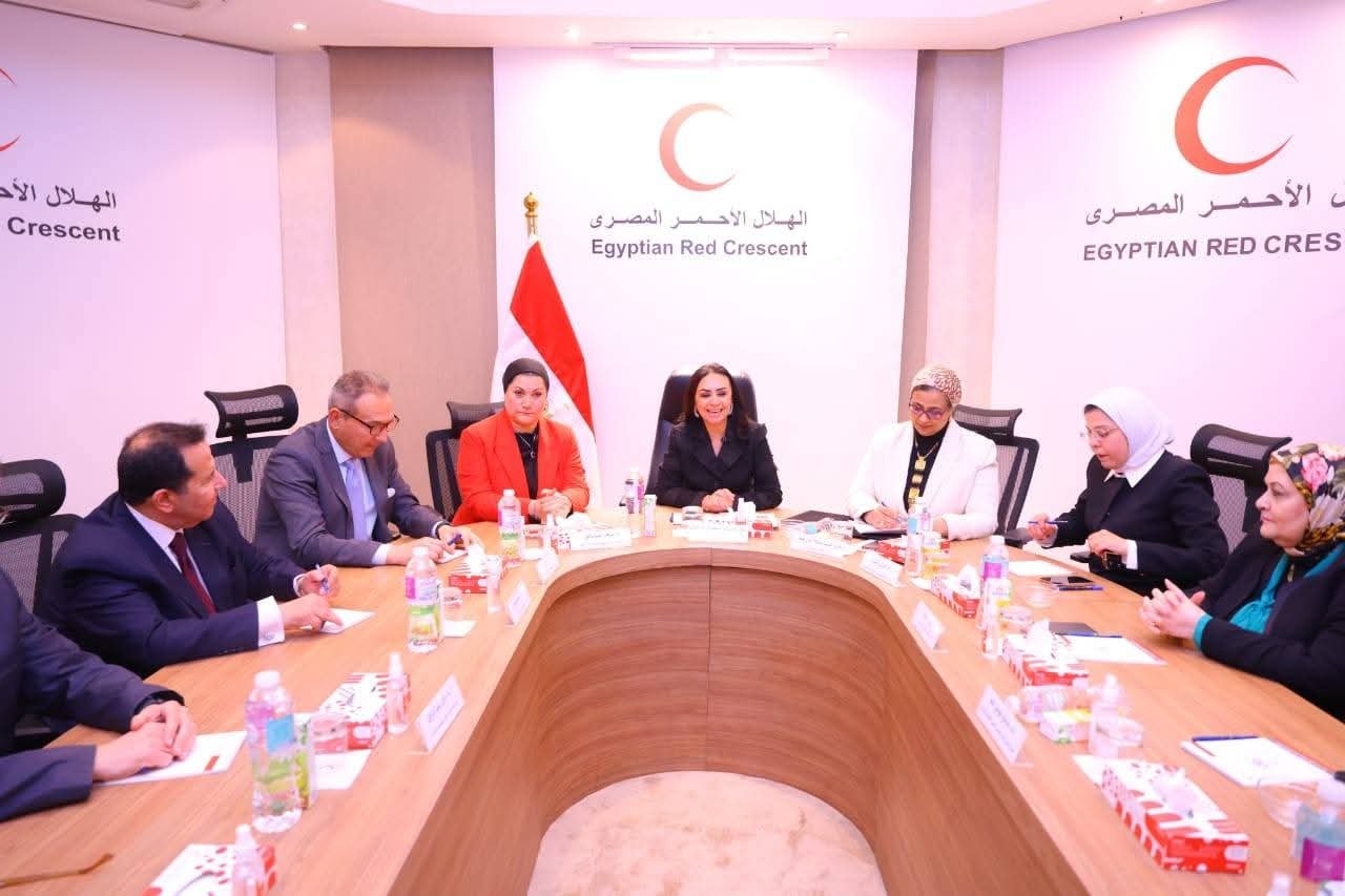 وزيرة التضامن الاجتماعي تشهد توقيع الهلال الأحمر المصري ستة بروتوكولات لتعزيز الشراكة المؤسسية 6 وزيرة التضامن الاجتماعي تشهد توقيع الهلال الأحمر المصري ستة بروتوكولات لتعزيز الشراكة المؤسسية