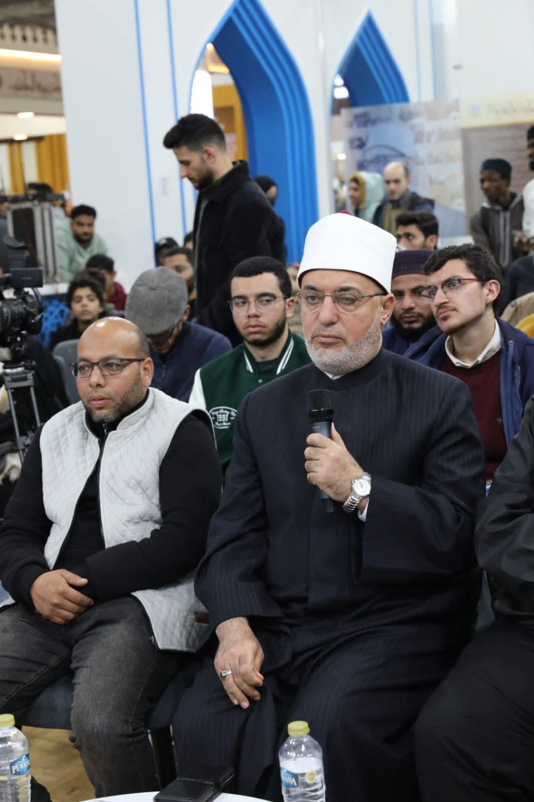 "الفتوى والشعر".. ندوة بجناح دار الإفتاء بمعرض القاهرة الدولي للكتاب