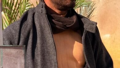 عمرو سعد يستقر على اسم "إفراج" لمسلسله برمضان القادم وينشر أول صورة منه