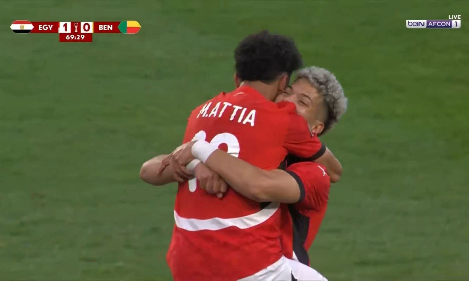 نجوم منتخب مصر ممتازين ..... فرحونا بالفوز على فهود بنين