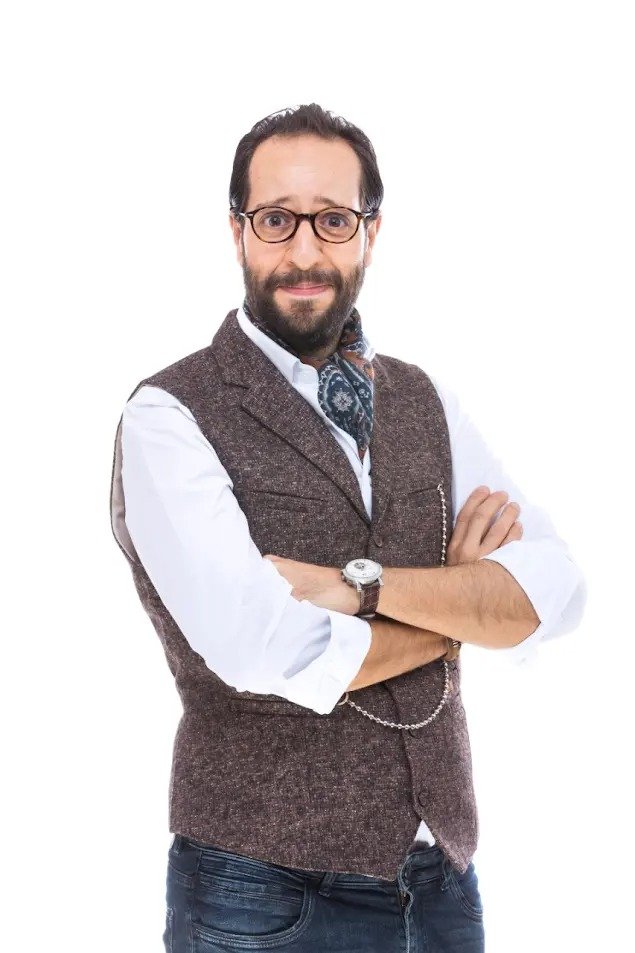 مهرجان المنصورة الدولي لسينما الأطفال يكرم الفنان أحمد أمين