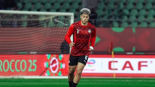 برنامج خاص وتجهيز بدني.. إمام عاشور يخوض مرانًا فرديًا في الخامسة مساءً