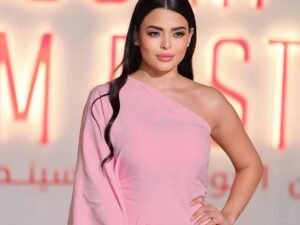 الذكاء الاصطناعي يُرشح 5 فنانات لتجسيد شخصية سعاد حسني