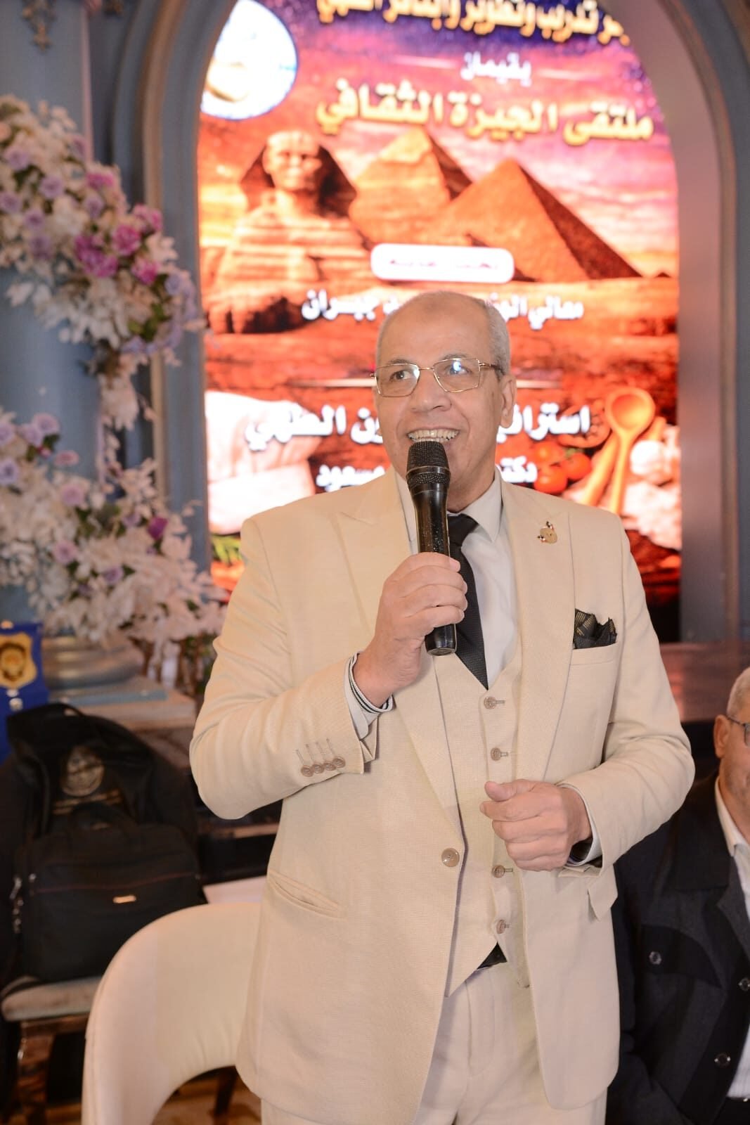 نقابة السياحة والفنادق بالجيزة تطلق أول ملتقى تدريبي بعنوان «الشيف المحترف» برعاية وزارة العمل