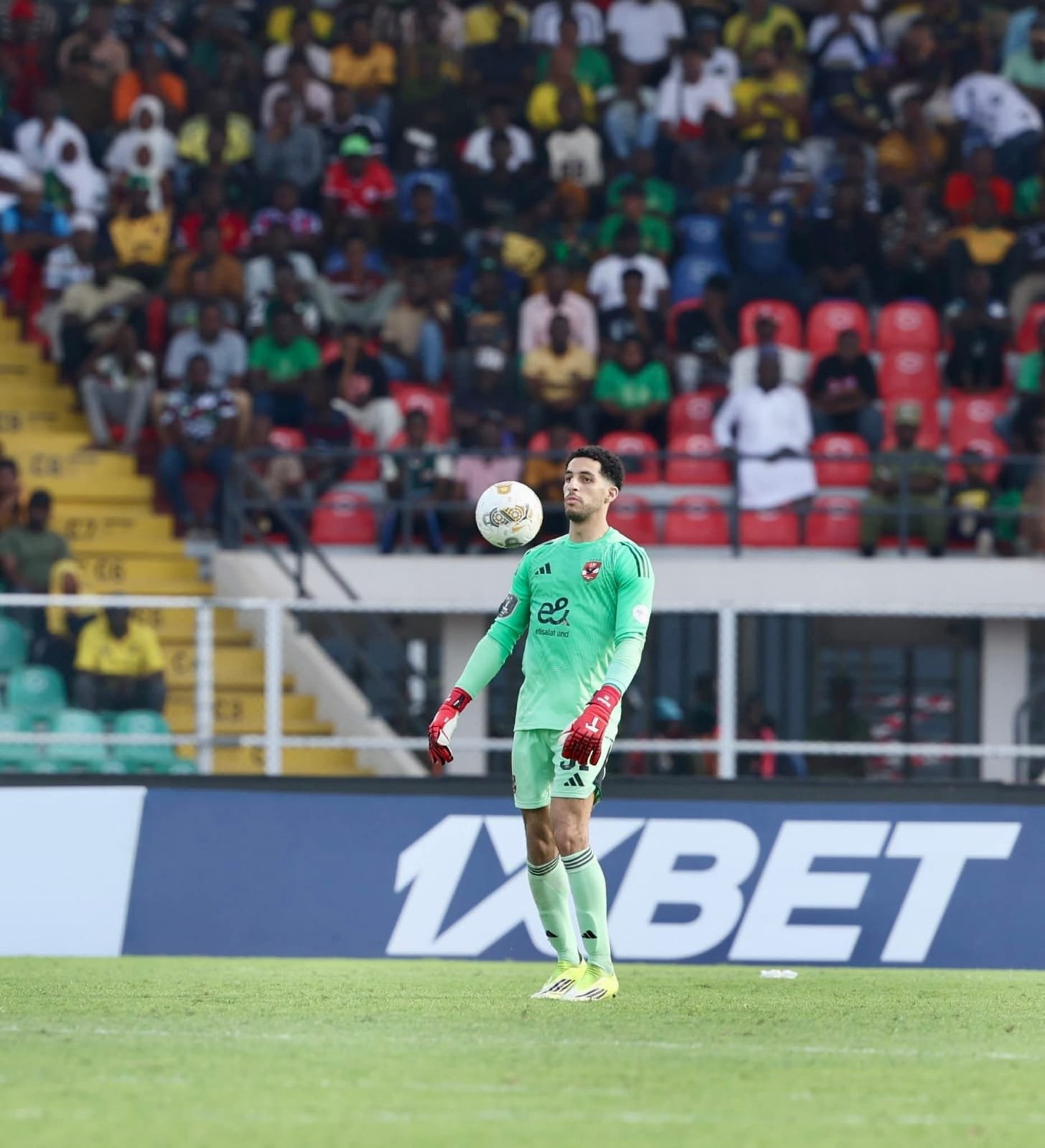 الأهلي يعود من زينجبار بتعادل بطعم الانتصار