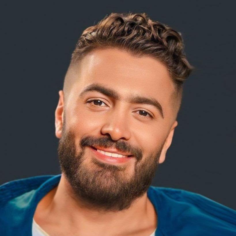 تامر حسني لعمرو سعد عن مسلسل إفراج: إيه يا صاحبي العظمة دي