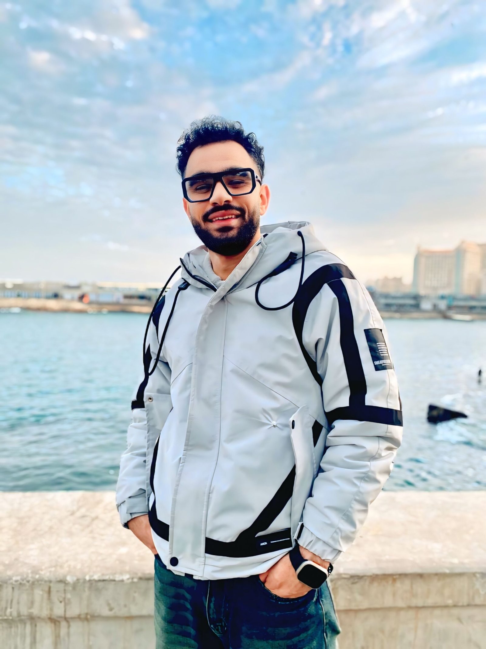 عالم النجوم تهنئ الأستاذ عبد الرحمن سامح بـ عيد ميلاده