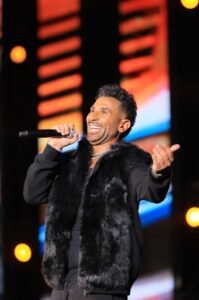 أحمد سعد يشعل ختام مهرجان "شتاء مدينتي" ويصطحب أولاده إلى المسرح للاحتفال مع جمهوره