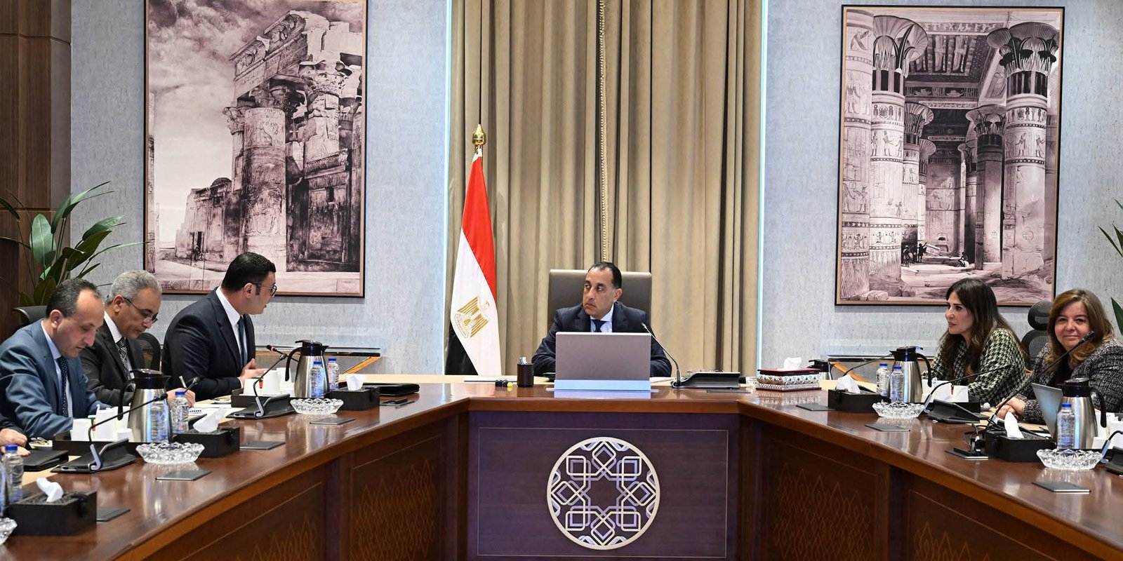 رئيس الوزراء يستعرض محاور مبادرة مشاركة القطاع الخاص في تنفيذ وحدات الإسكان الاجتماعي