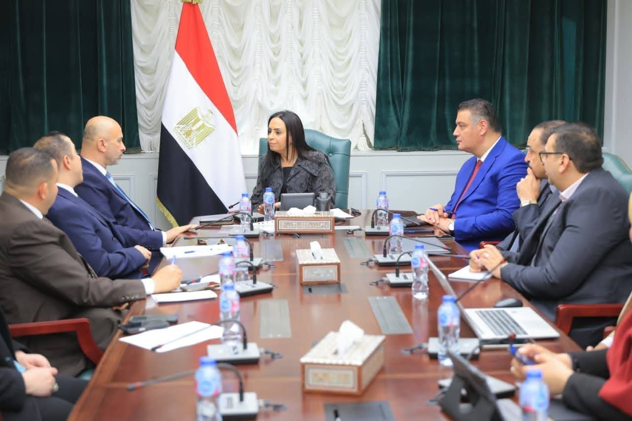 وزيرة التضامن الاجتماعي تلتقي عدداً من أعضاء مجلس النواب