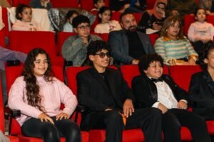 تكريم ابطال مسلسل لعبة وقلبت بجد والنجم احمد زاهر وايسل رمزي بمهرجان حكاوي