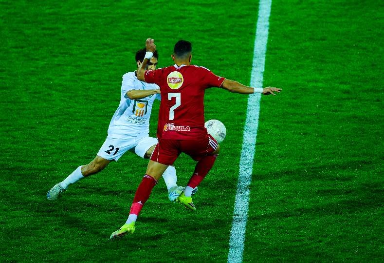 صراع ( الأهلي - الأهلي ) يسفر عن نقطة واحدة