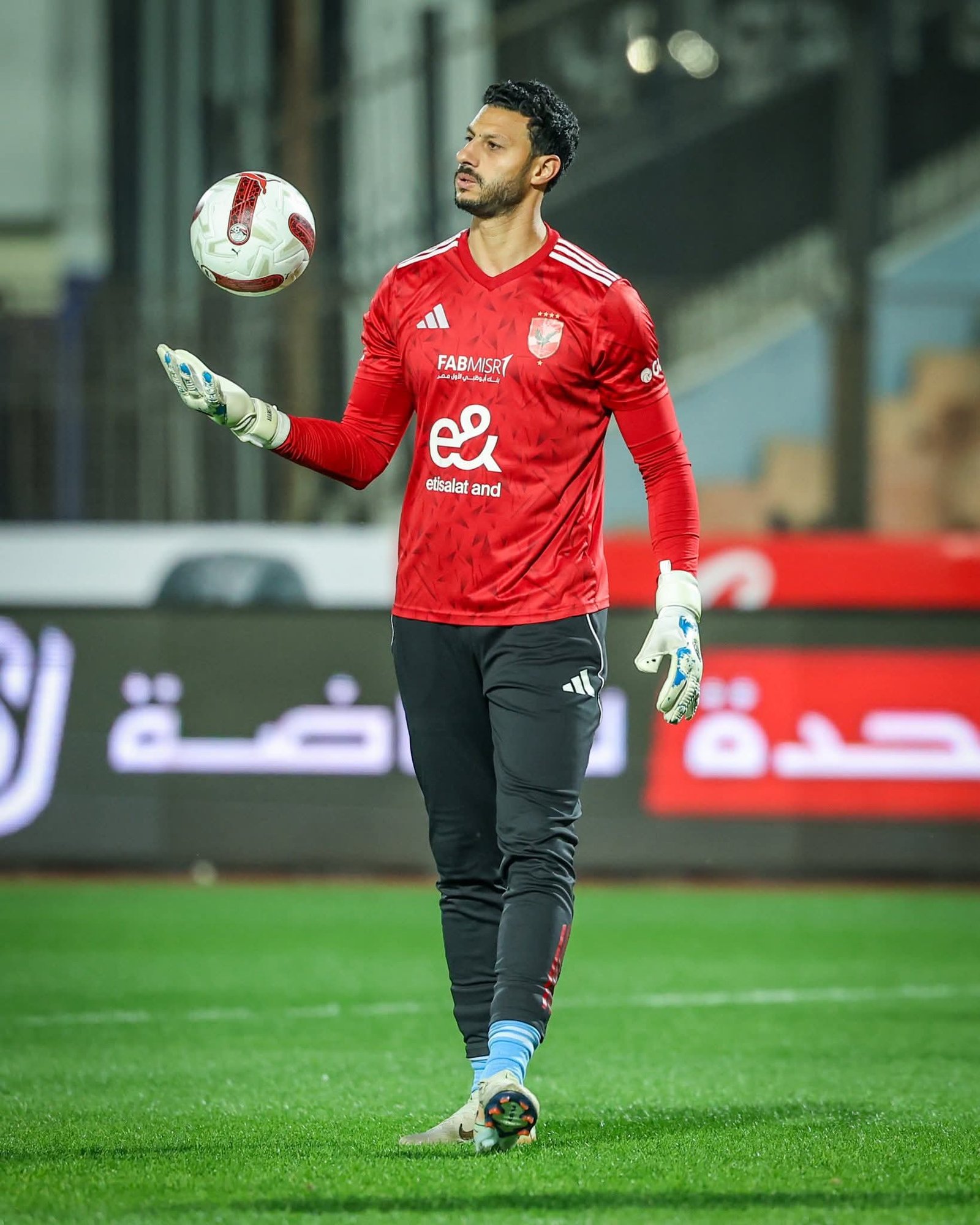 الأهلي يفشل في فك طلاسم خزائن البنك الأهلي