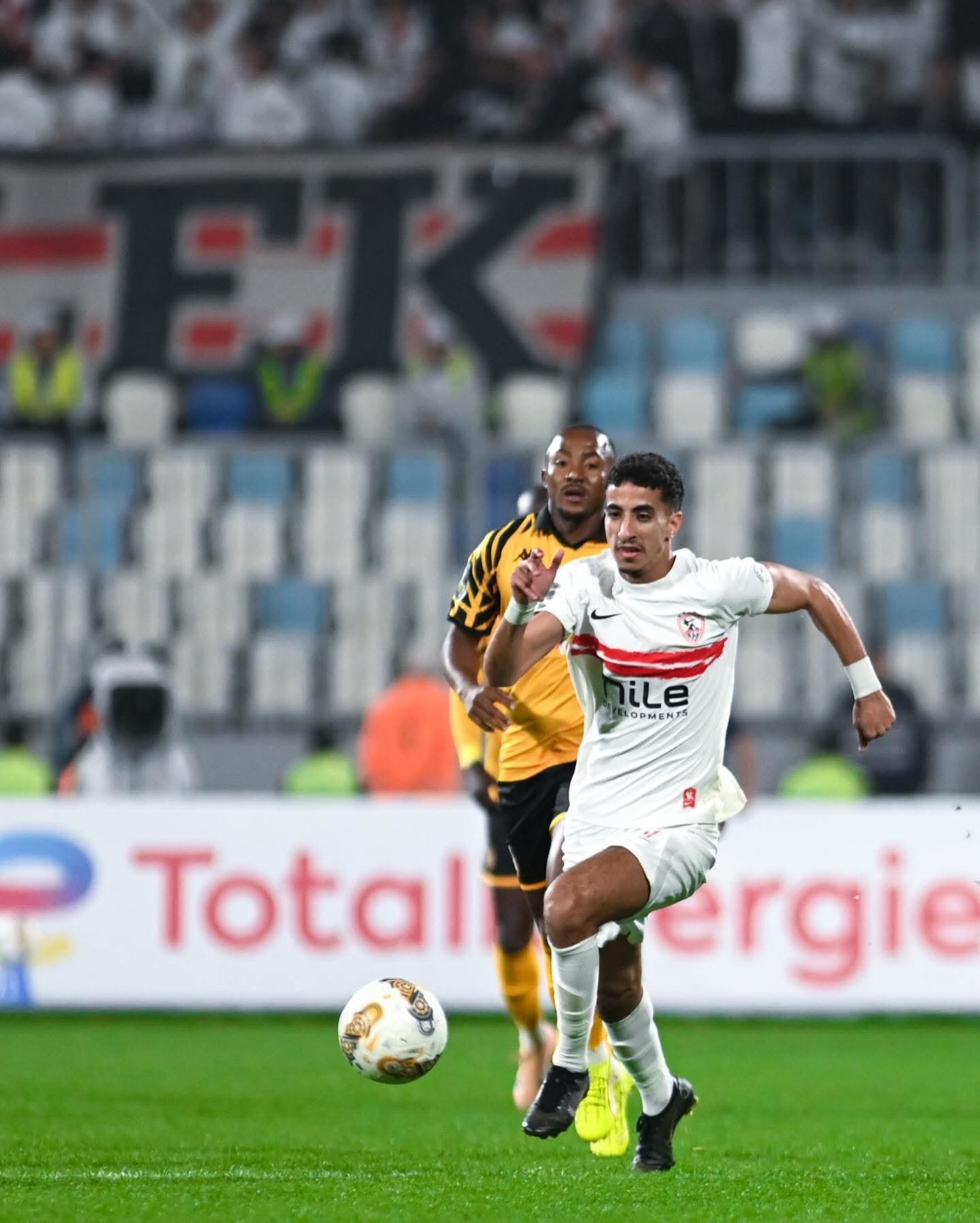 الزمالك يعبر كايزر تشيفز بثنائية ويتصدر مجموعته.. والمصري يلحق به إلى ربع النهائي