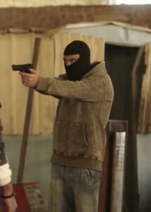 مسلسل الكينج الحلقة.. حمزة يتورط مع الصياد و الجيوشي