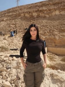 نهاد أبو القمصان: كارولين عزمي قدمت الضابط نورا بإتقان شديد في رأس الأفعى.. والهجوم خلفه تنظيمات متطرفة 