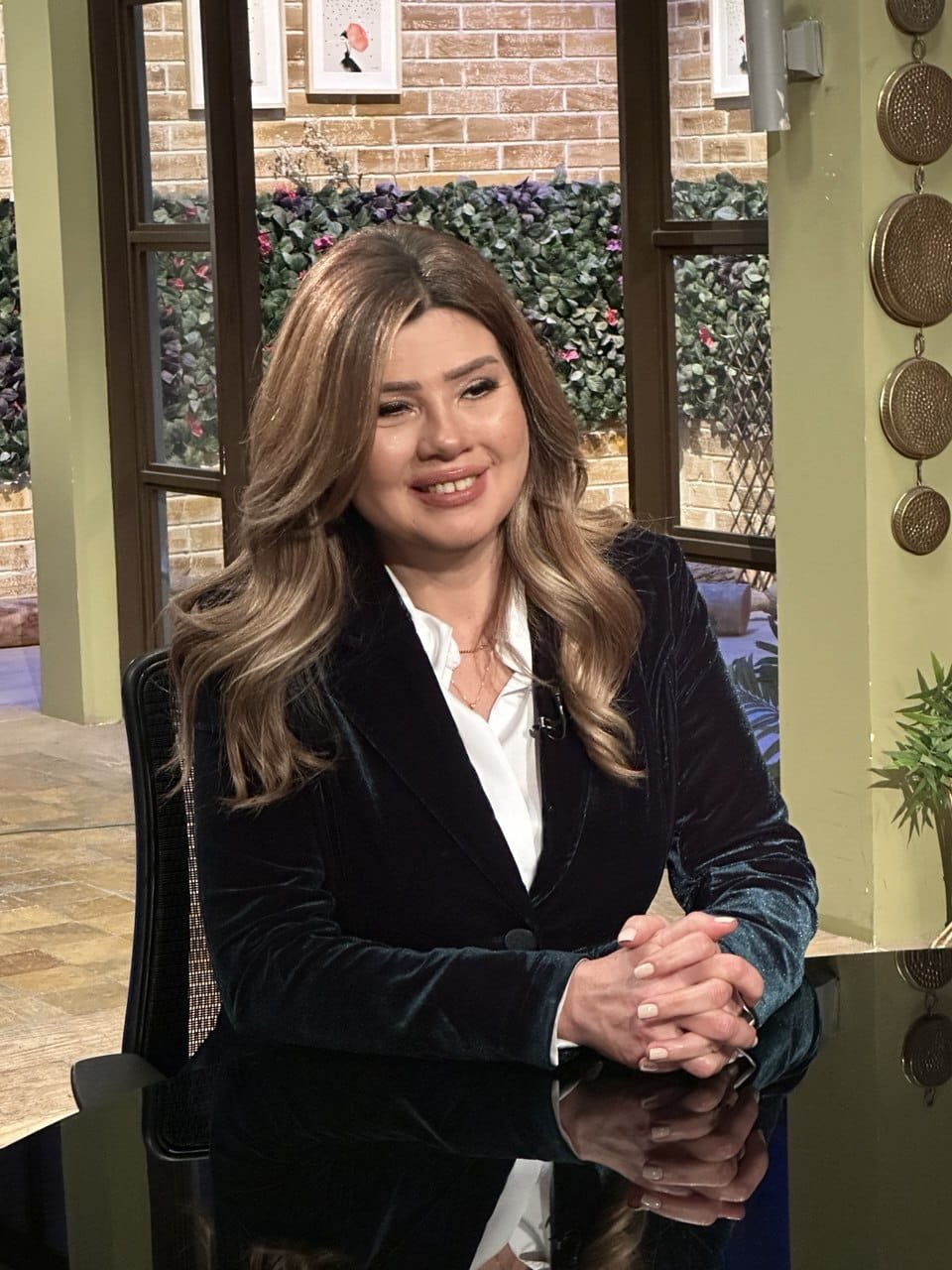 رانيا فريد شوقي تفتح قلبها في «بين السطور»: بكاء على الهواء واعترافات جريئة عن الحب والزواج والترند 2 رانيا فريد شوقي تفتح قلبها في «بين السطور»: بكاء على الهواء واعترافات جريئة عن الحب والزواج والترند