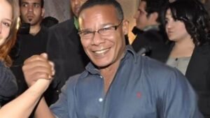 لحظات مؤثرة.. الشحات مبروك يكشف سر تعلقه بمشهد وفاة ابنته في «علي كلاي» 2 لحظات مؤثرة.. الشحات مبروك يكشف سر تعلقه بمشهد وفاة ابنته في «علي كلاي»