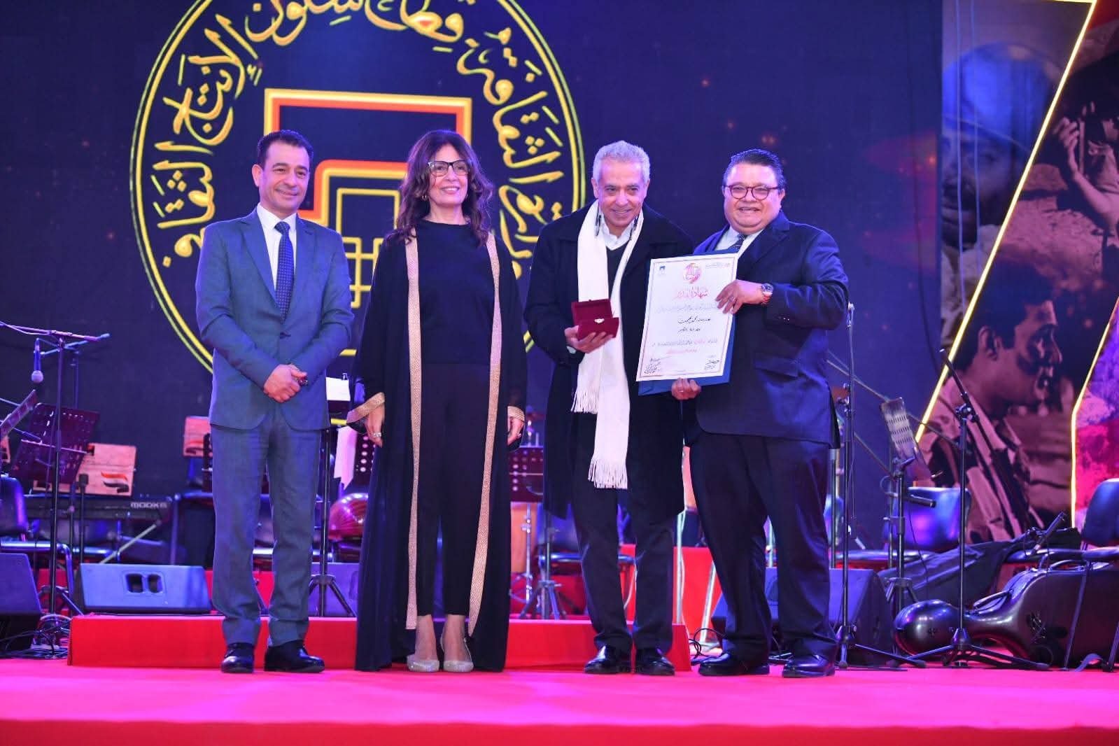 وزيرة الثقافة تشهد الاحتفال بذكرى نصر العاشر من رمضان وانطلاق برنامج «هل هلالك» وتُكرم نخبة من نجوم الفن 