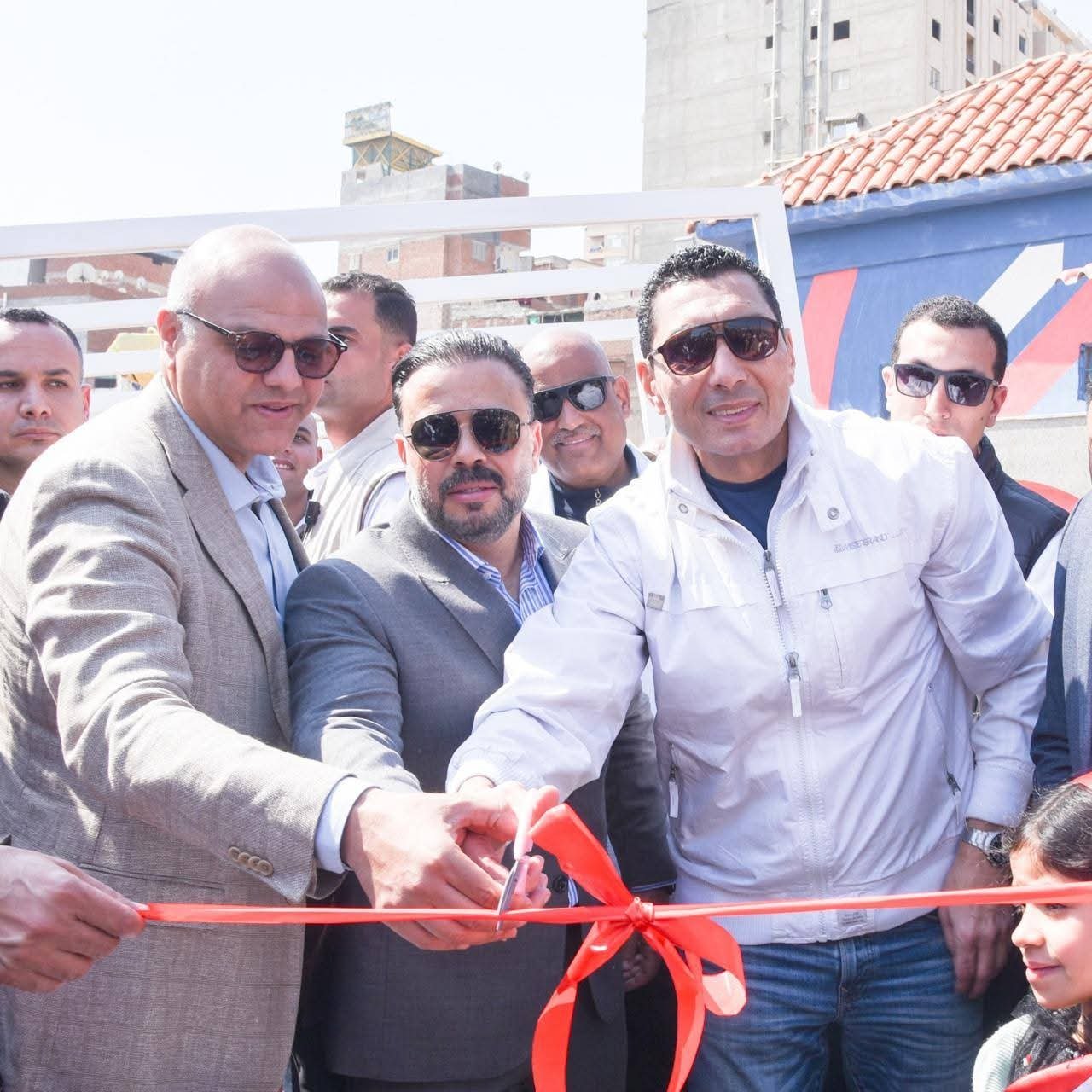 وزير الشباب والرياضة ومحافظ الإسكندرية يفتتحان ملعب مشروع بيبسي ستارز بالمدينة الشبابية بأبو قير 3 وزير الشباب والرياضة ومحافظ الإسكندرية يفتتحان ملعب مشروع بيبسي ستارز بالمدينة الشبابية بأبو قير