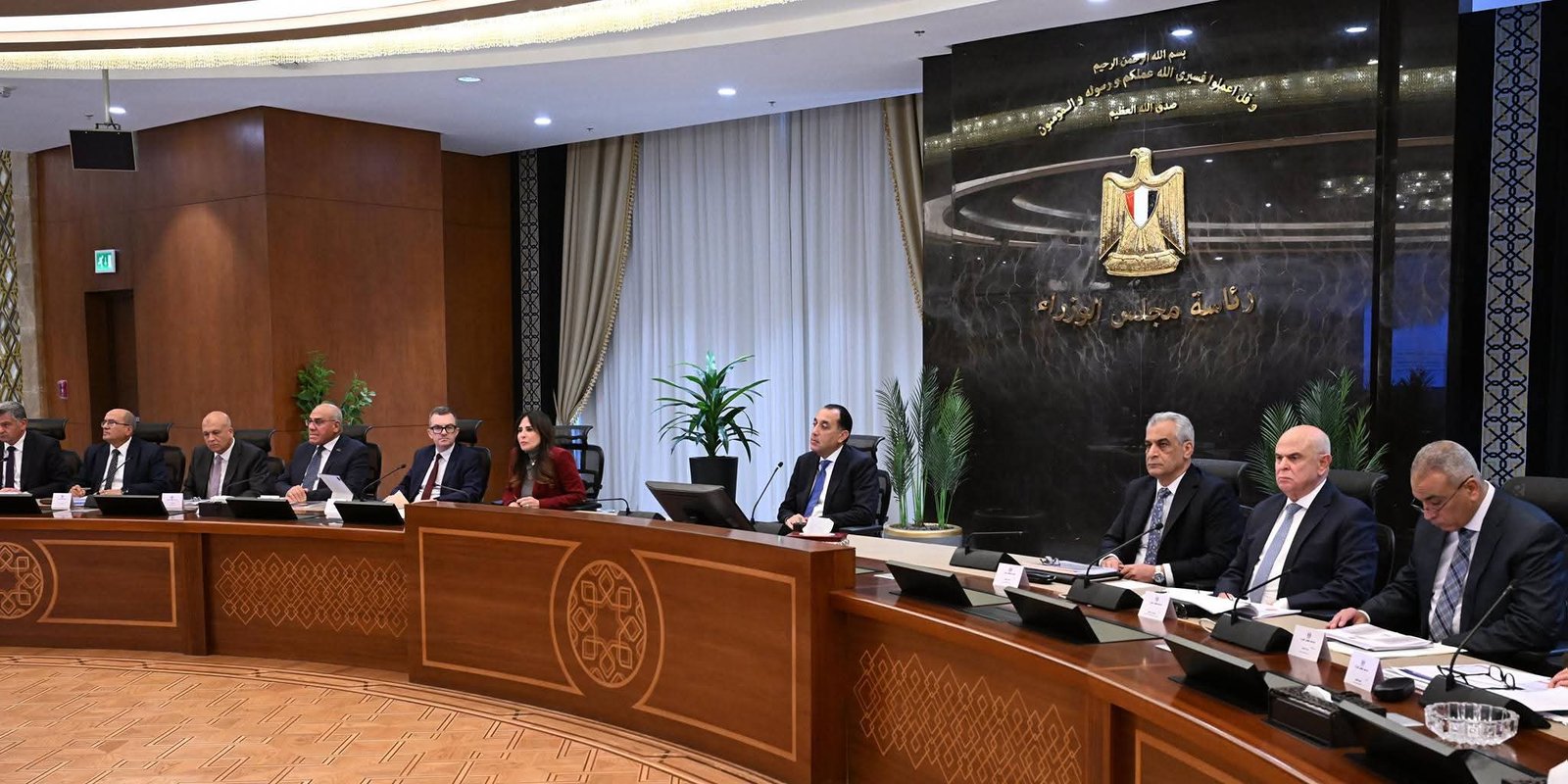 رئيس الوزراء يستعرض الموقف التنفيذي والمالي للمرحلة الأولى من المبادرة الرئاسية "حياة كريمة"