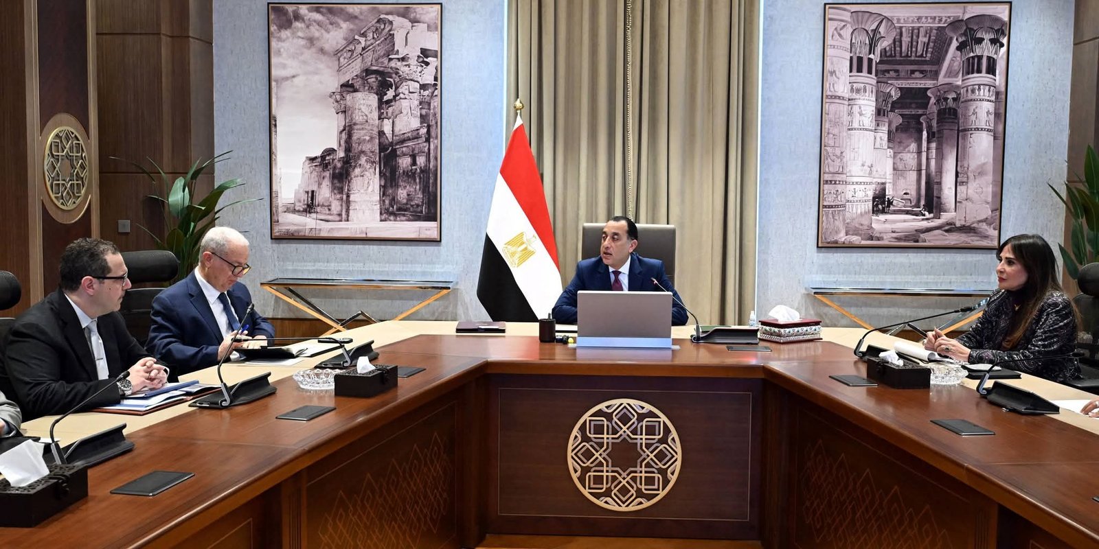 رئيس الوزراء يُتابع الموقف التنفيذي والوضع المالي لمشروعات هيئة المجتمعات العمرانية الجديدة