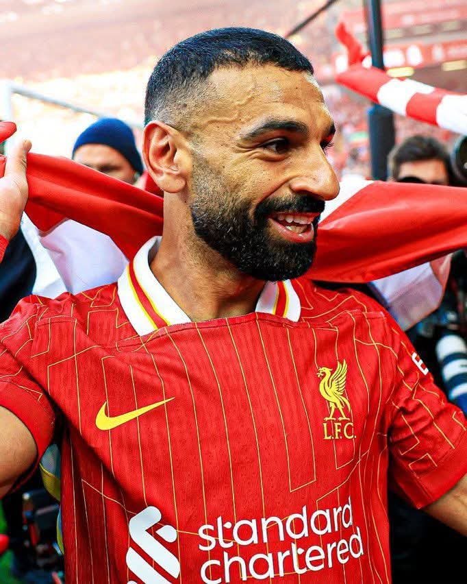 محمد صلاح يوجه رسالة مؤثرة بعد جدل مستقبله مع ليفربول