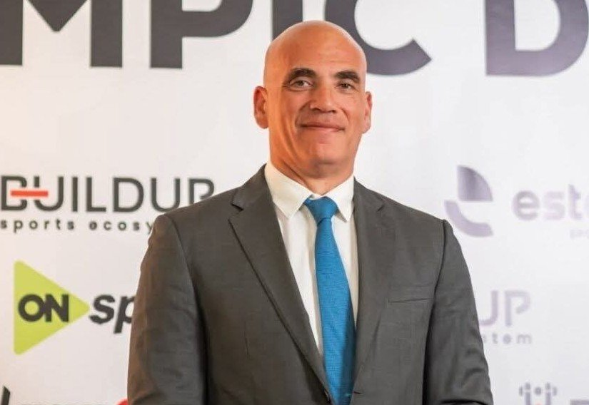 وزير الشباب والرياضة يهنئ شريف القماطي بفوزه برئاسة الاتحاد العربي للتجديف