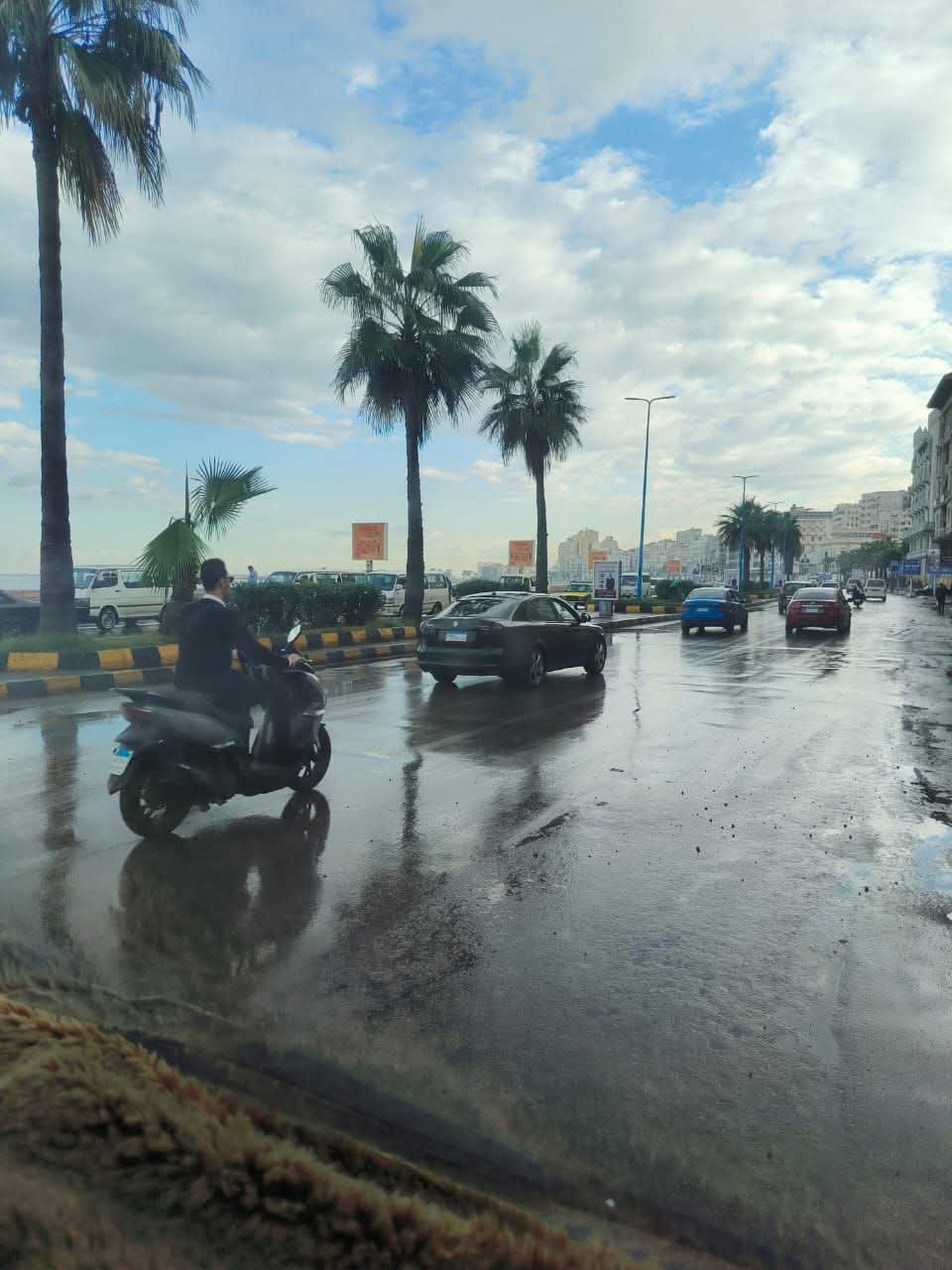 إنذار جوي شديد.. رياح مثيرة وأمطار مفاجئة تضرب البلاد وتحذيرات عاجلة للمواطنين 6 إنذار جوي شديد.. رياح مثيرة وأمطار مفاجئة تضرب البلاد وتحذيرات عاجلة للمواطنين