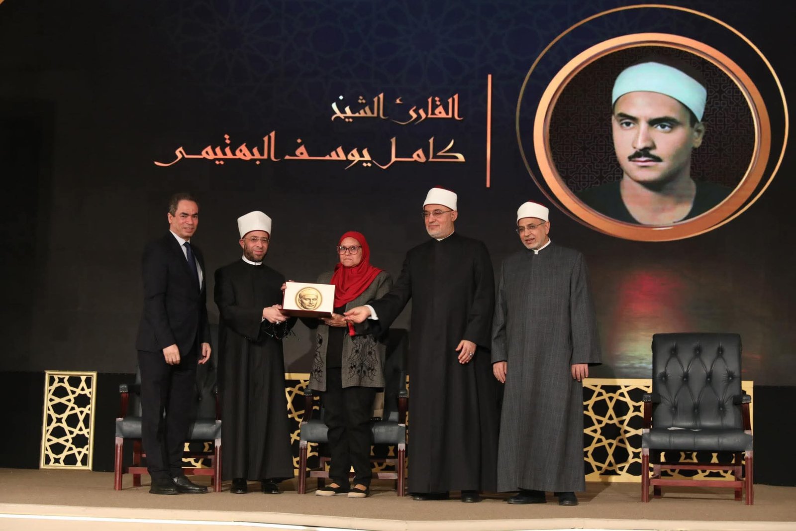 مفتي الجمهورية: إذاعة القرآن الكريم منارة الوسطية وبناء الوعي.. و62 عامًا من خدمة كتاب الله