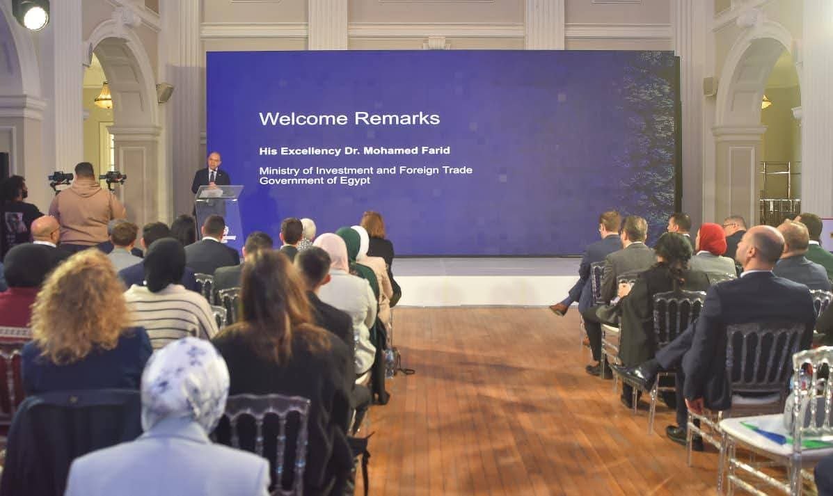 وزير الاستثمار والتجارة الخارجية يشارك في مؤتمر برنامج مسرعة تمويل المناخ CFA بالسفارة البريطانية