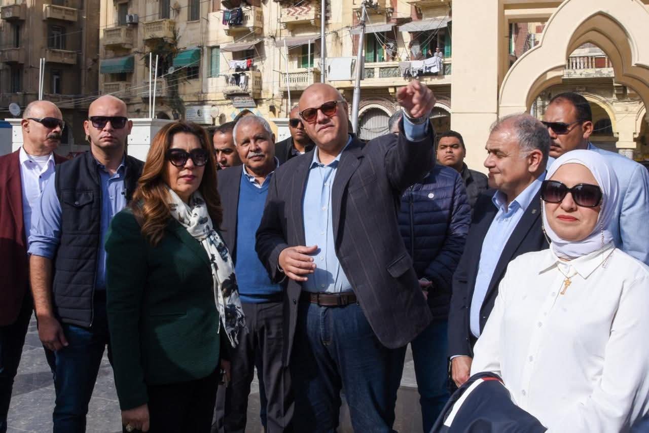 الإسكندرية تتجمل من جديد.. تطوير ميدان المساجد وحلقة السمك ومحيط قلعة قايتباي 3 الإسكندرية تتجمل من جديد.. تطوير ميدان المساجد وحلقة السمك ومحيط قلعة قايتباي