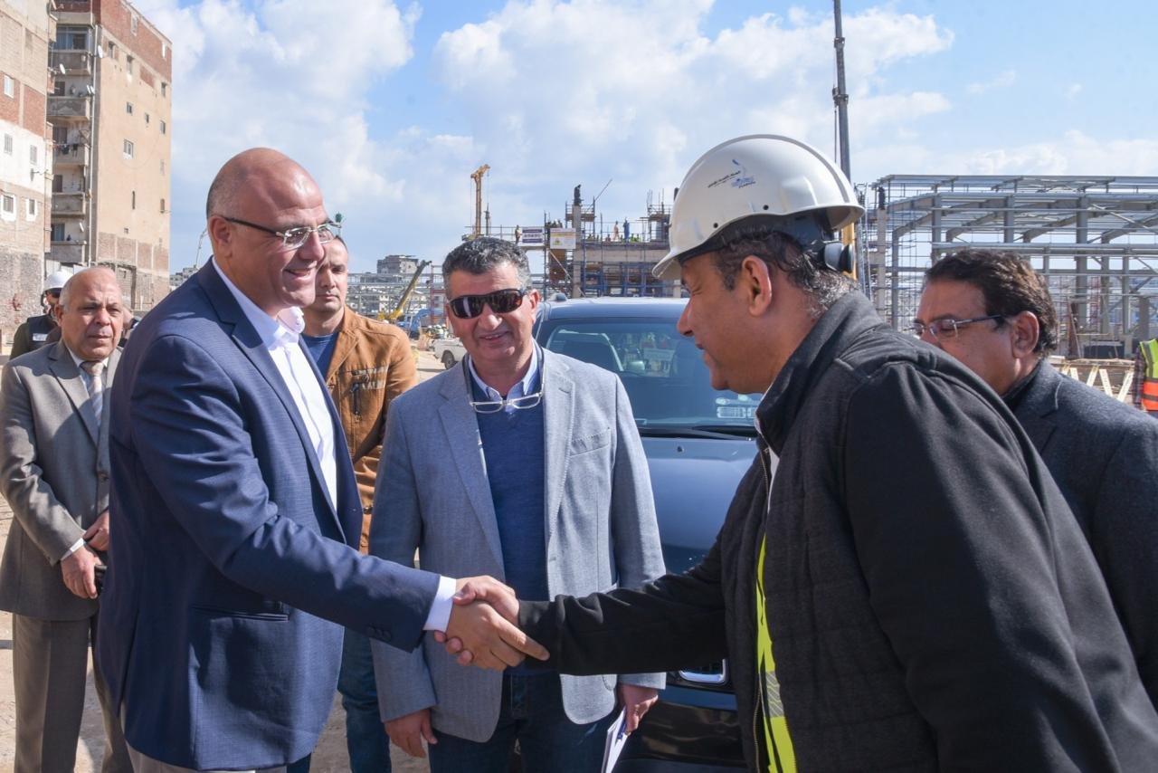 وزير النقل ومحافظ الإسكندرية يتابعان تنفيذ مترو أبو قير–محطة مصر 7 وزير النقل ومحافظ الإسكندرية يتابعان تنفيذ مترو أبو قير–محطة مصر