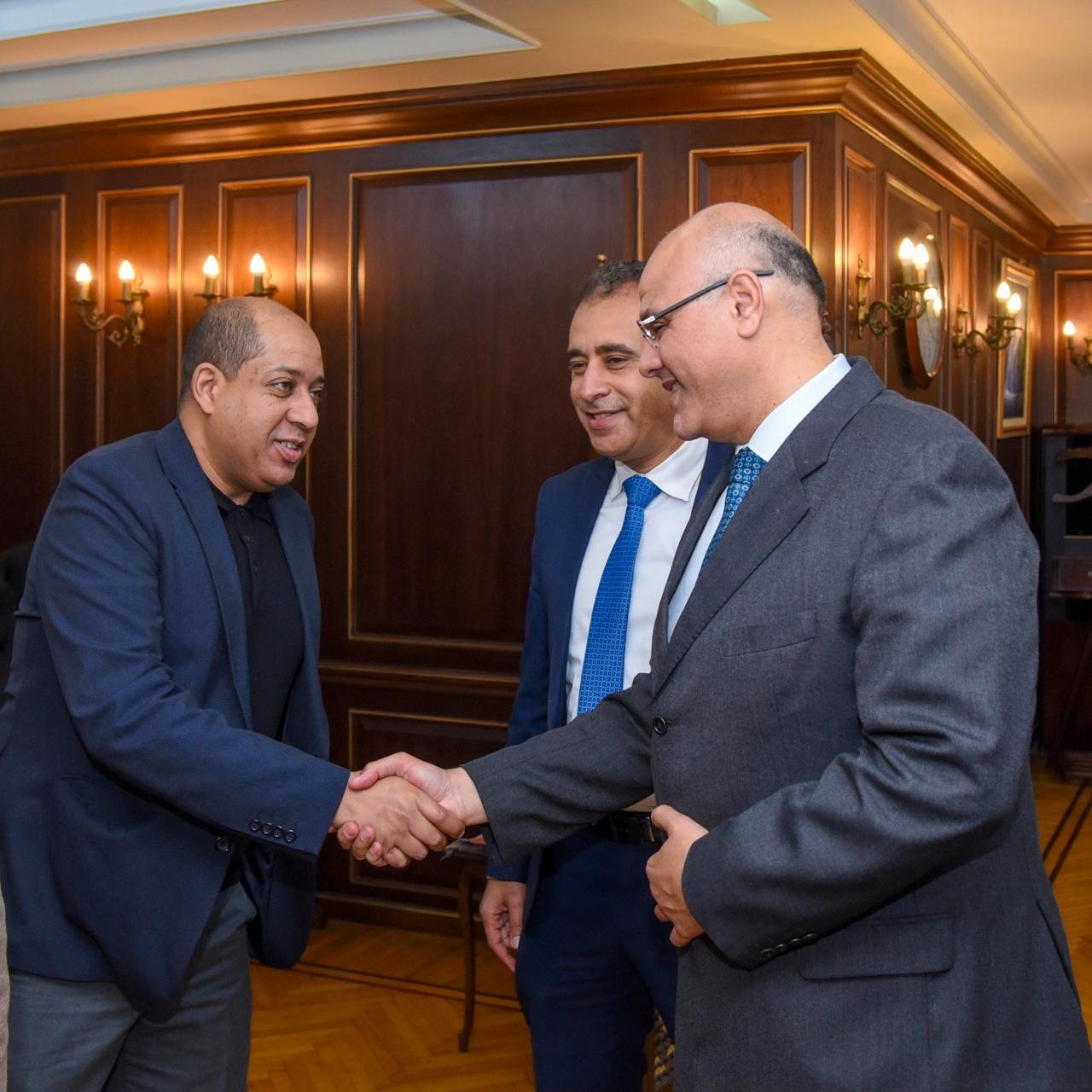 محافظ الإسكندرية يلتقي مجلس نقابة الصحفيين ويؤكد: الإعلام شريك أساسي في دعم مسيرة التنمية