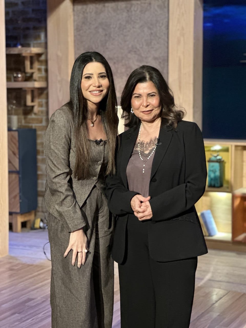 سلوي محمد علي تكشف أسرار حياتها الشخصية والمهنية في برنامج "بين السطور"