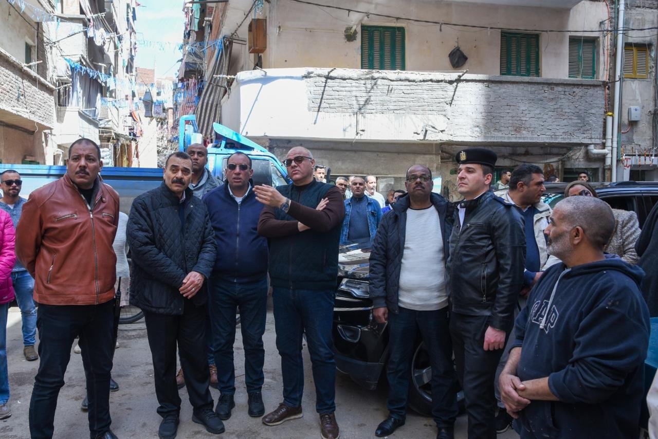 إزالة فورية لعقار خطر بسيدي بشر.. محافظ الإسكندرية يقود التحرك لحماية الأرواح