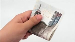 لحد الأدنى للأجور يقفز لـ 8500 جنيه.. زيادة تاريخية تتفوق على التضخم في مصر