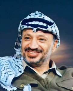 في مثل هذا اليوم 30 مارس 1989.. اختيار ياسر عرفات رئيسًا لدولة فلسطين وتثبيت القيادة الفلسطينية