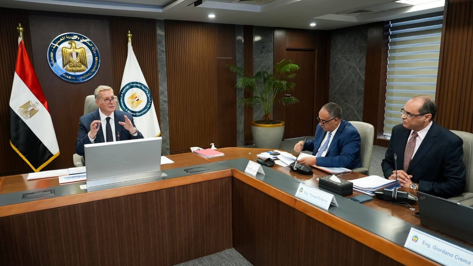 بدوي: برنامج لتعظيم الاستفادة من موارد حقل ظهر بالتعاون مع شركاء الاستثمار