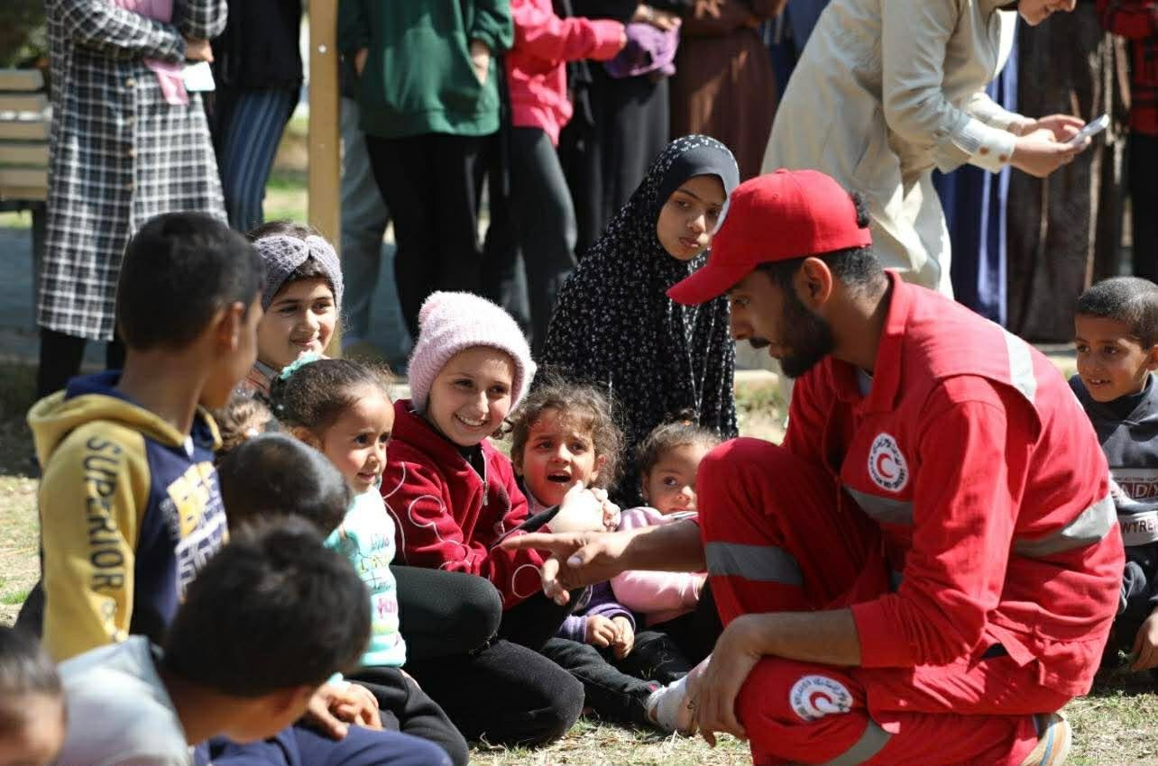 السفير الفلسطيني بالقاهرة: مصر نجحت في إعادة أطفال غزة لأسرهم بجهود إنسانية استثنائية