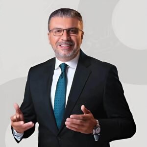بعد أزمة صحية مفاجئة.. عمرو الليثي يطمئن الجمهور ويوجه رسالة مؤثرة للأطباء