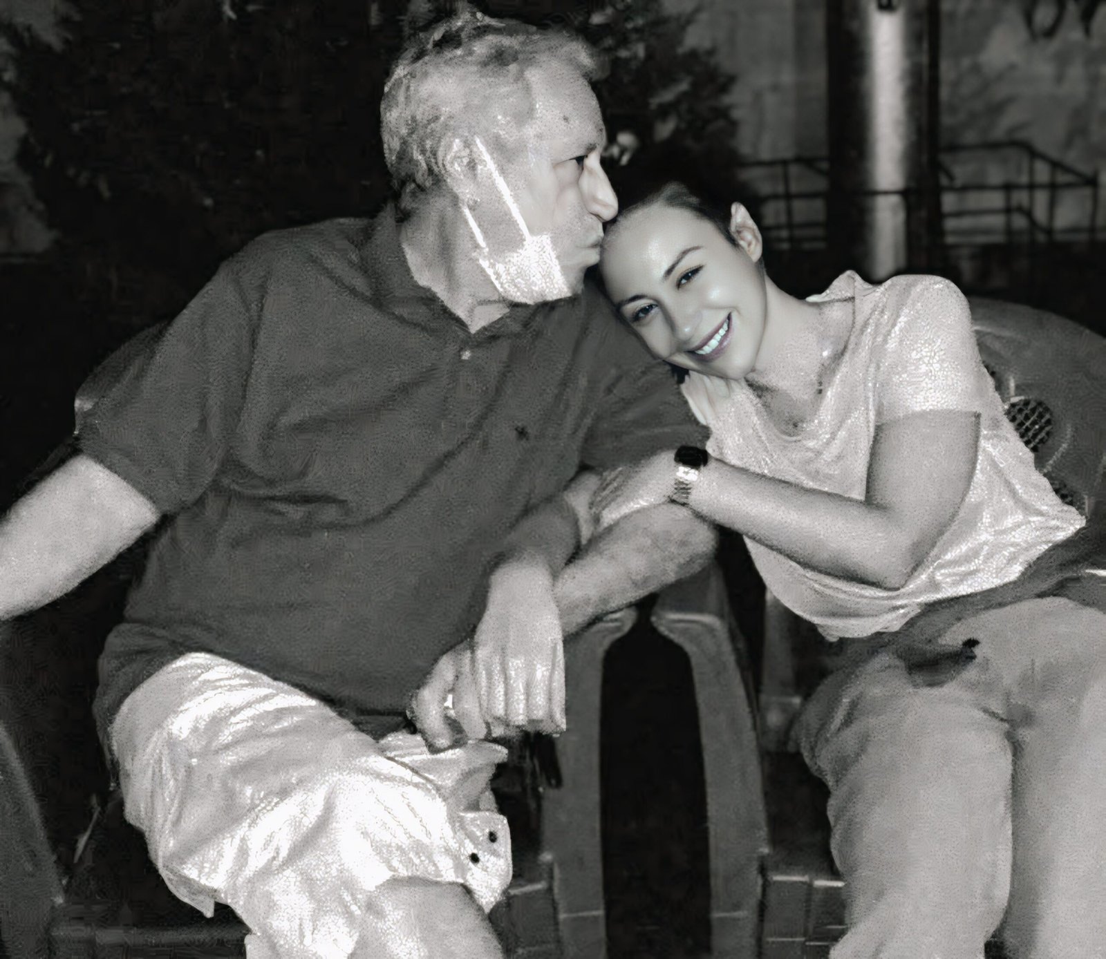 وفاء عامر تنعى وفاة والد منة شلبي برسالة مؤثرة