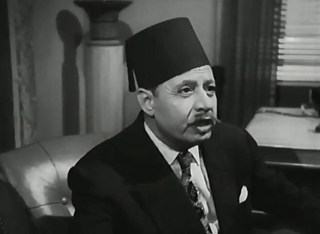 إبراهيم حشمت.. رحلة فنان بدأ من الكومبارس وصنع مجده في الصف الثاني لنجوم الزمن الجميل