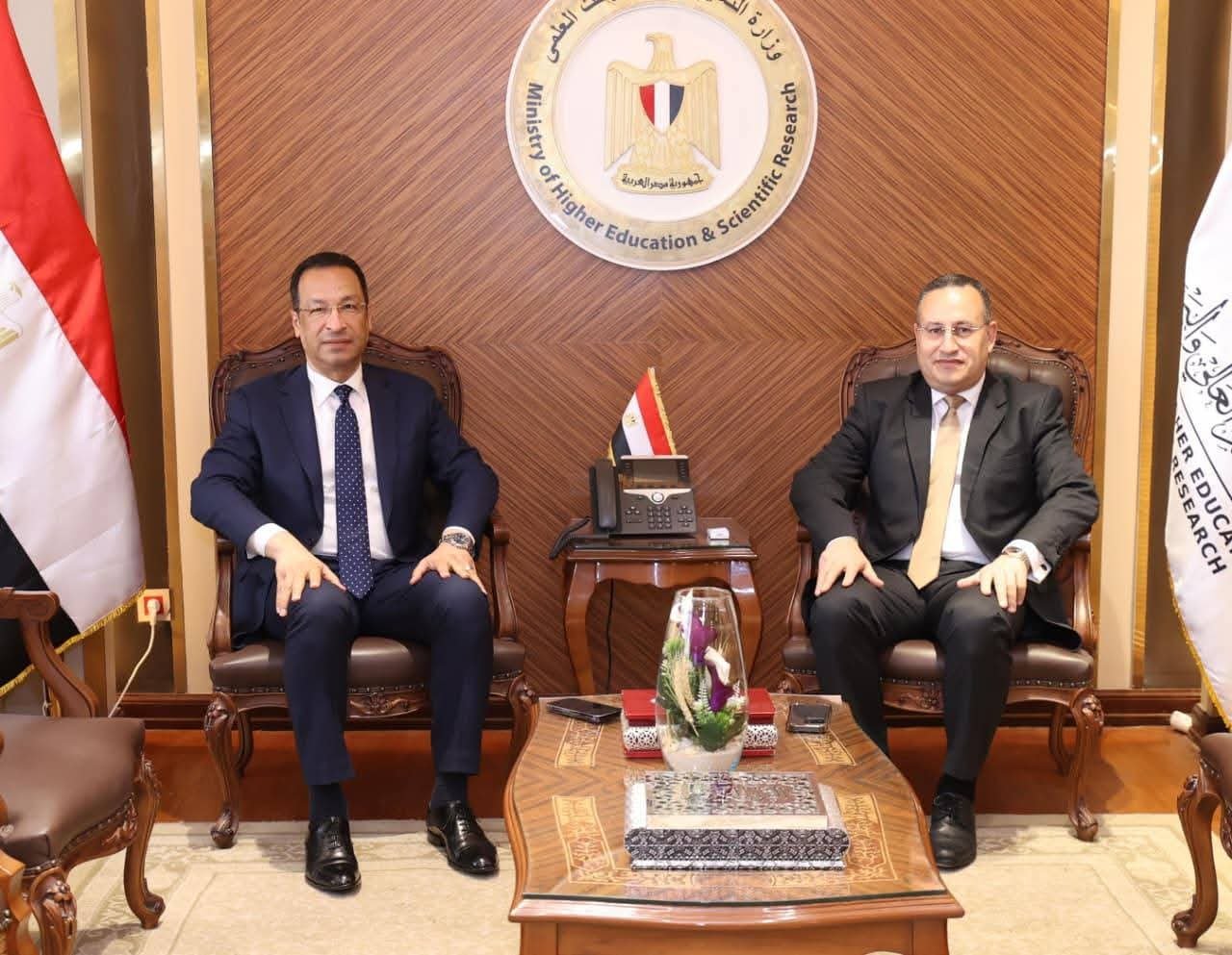 وزيرا التعليم العالي والاتصالات وتكنولوجيا المعلومات يطلقان مرحلة جديدة من التعاون في مجالات التحول الرقمي والذكاء الاصطناعي وتنمية القدرات الرقمية ودعم الابتكار