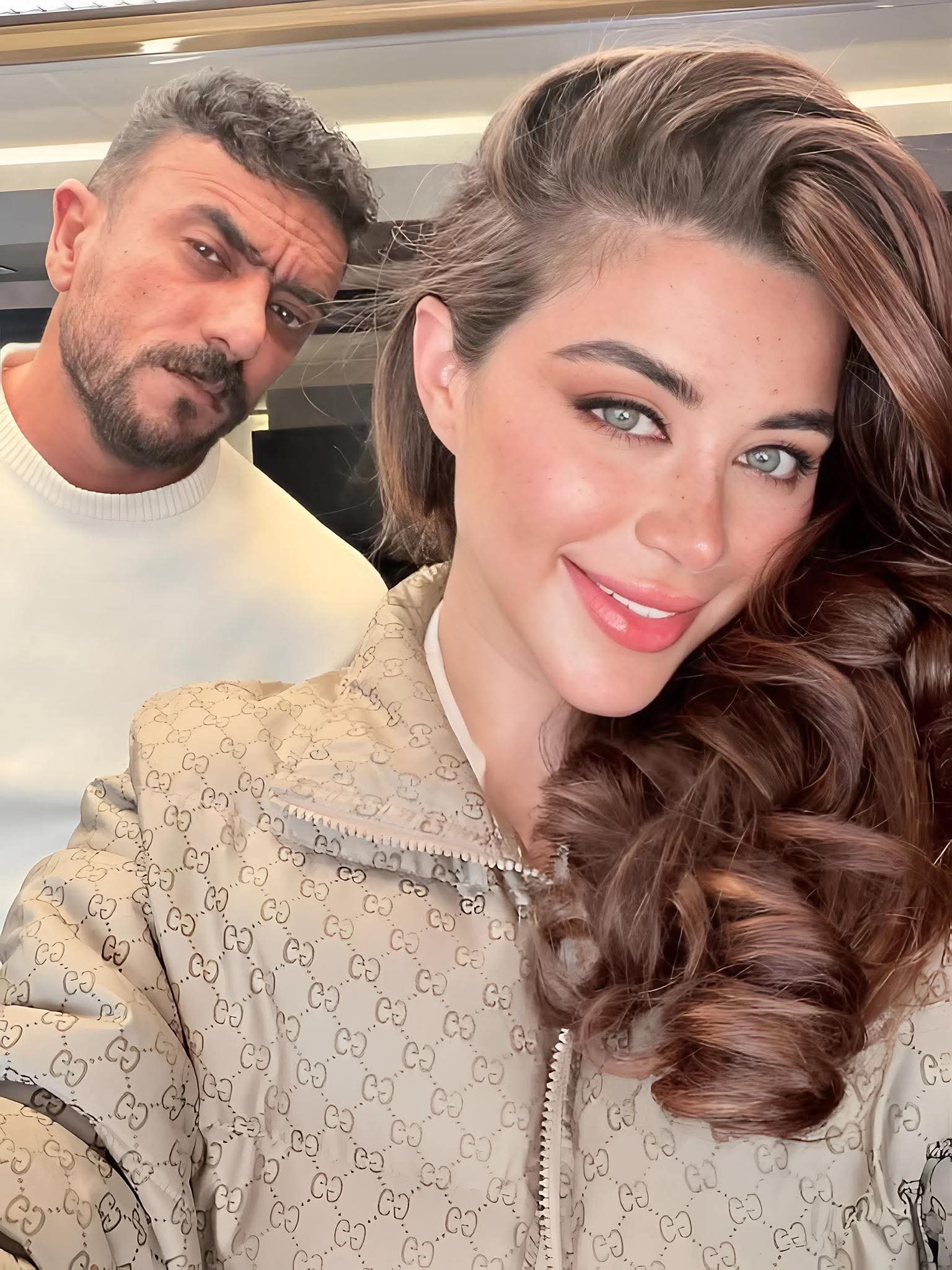 أحمد العوضي ويارا السكري يشعلان مواقع التواصل بعد شائعات الارتباط