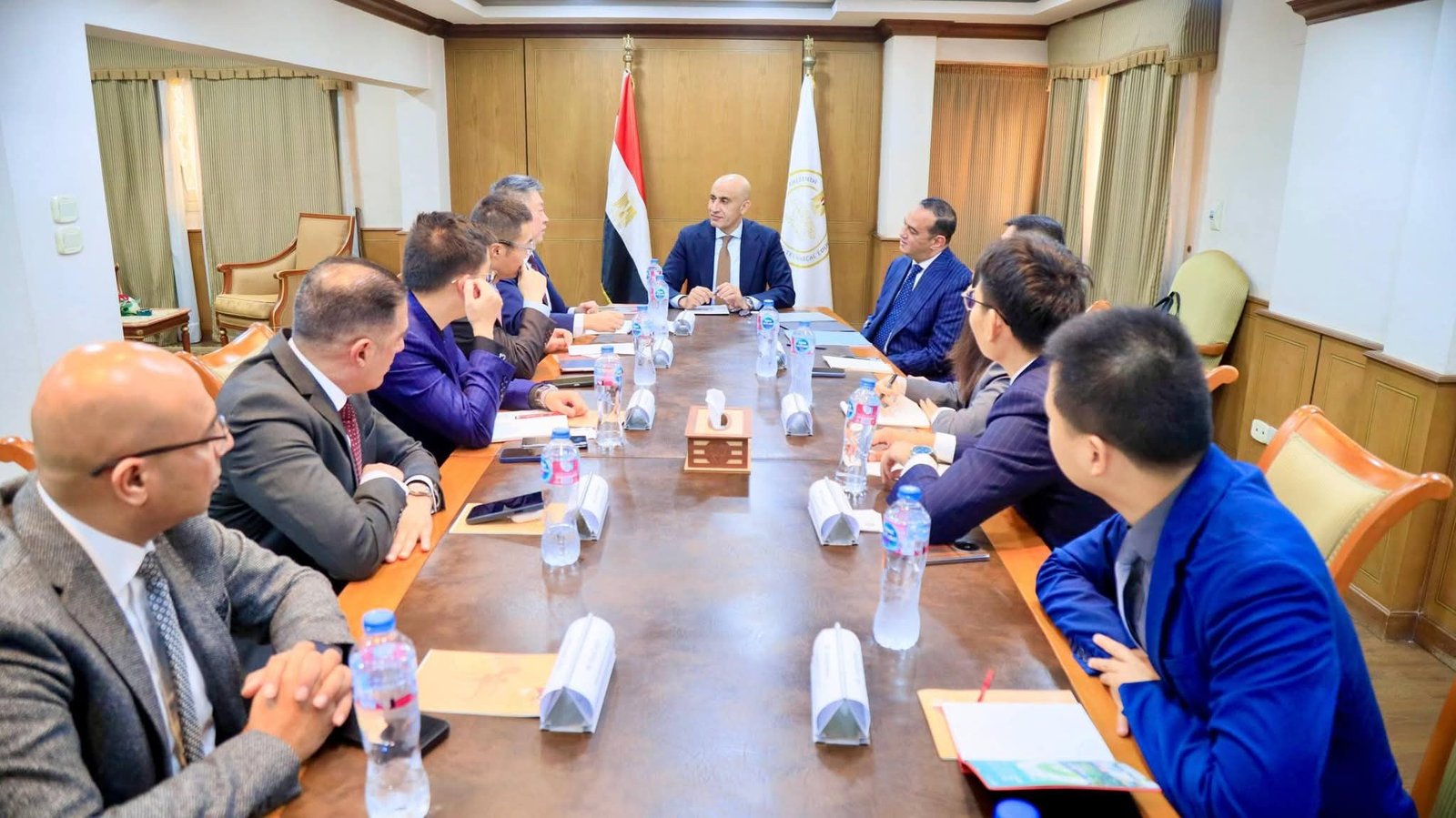 عبد اللطيف يبحث مع «هواوي» تعزيز التعاون في تطوير البنية التكنولوجية للمنظومة التعليمية