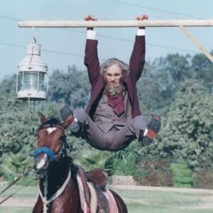 محمد صبحي يسترجع ذكريات مسلسل "فارس بلا حواد" ويصفه بالأقرب إلى قلبه