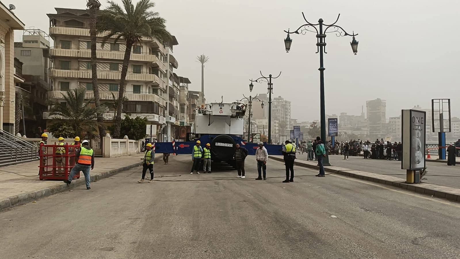 وزير الأوقاف يوجّه بالتعامل مع ميل هلال مئذنة مسجد البحر بدمياط